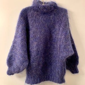 Luxurious Mohair designer sweater, like new